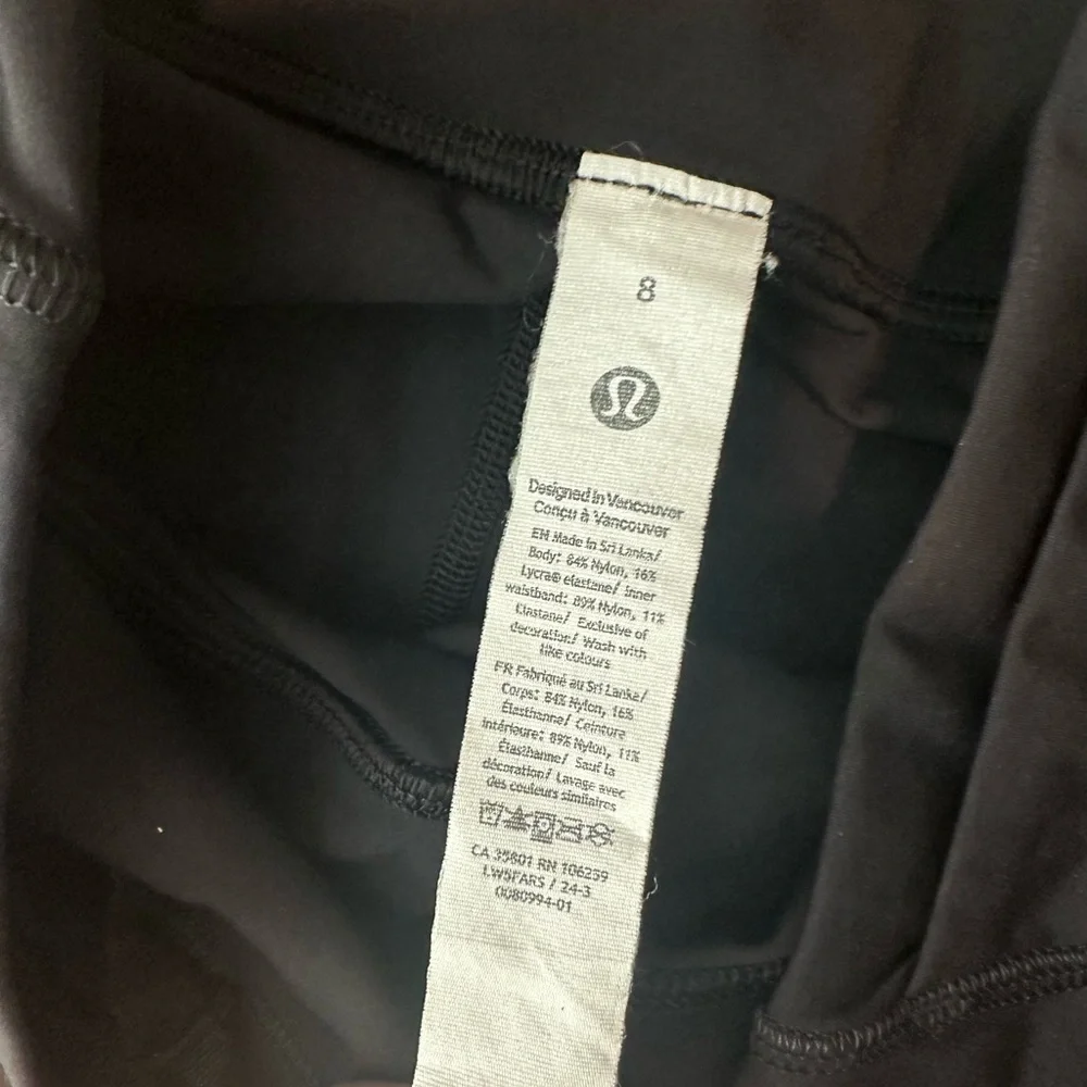 lulu lemon cropped leggings with pockets